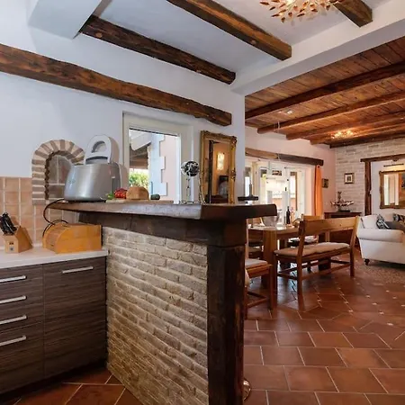 Casa Vivo Villa *